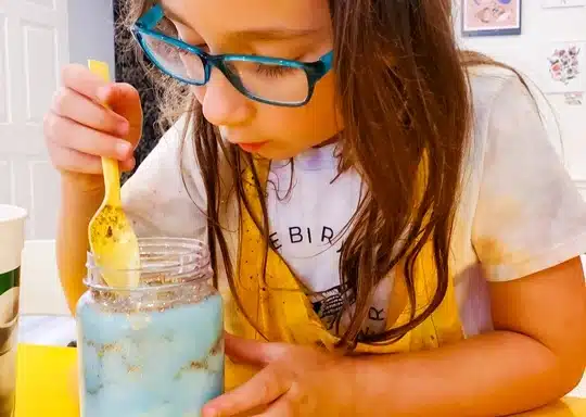 Mad Science Camp (ages 8-11)- Bluebird Atelier